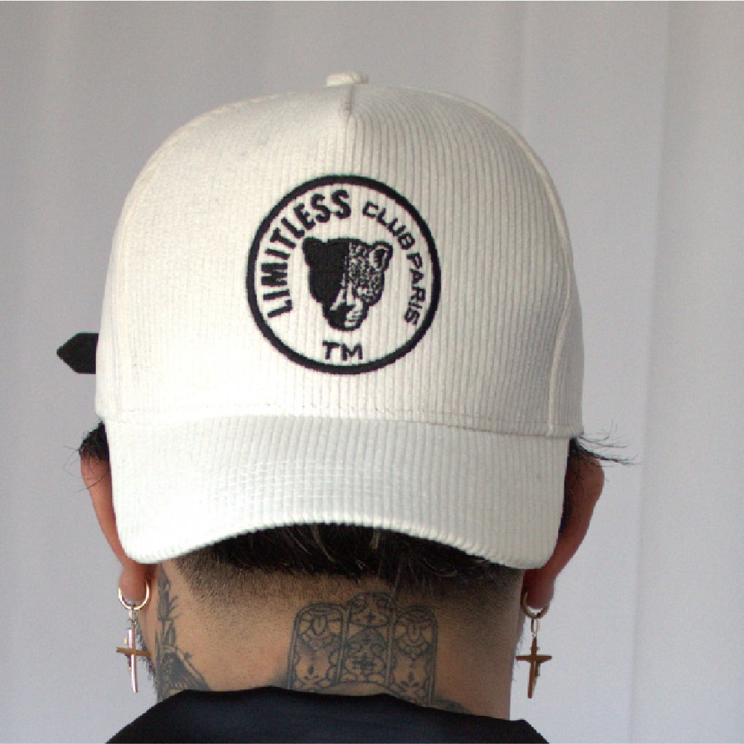 WHITE PARIS CAP